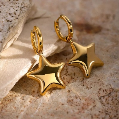 Aretes estrella, acero inoxidable Bafy joyeria 